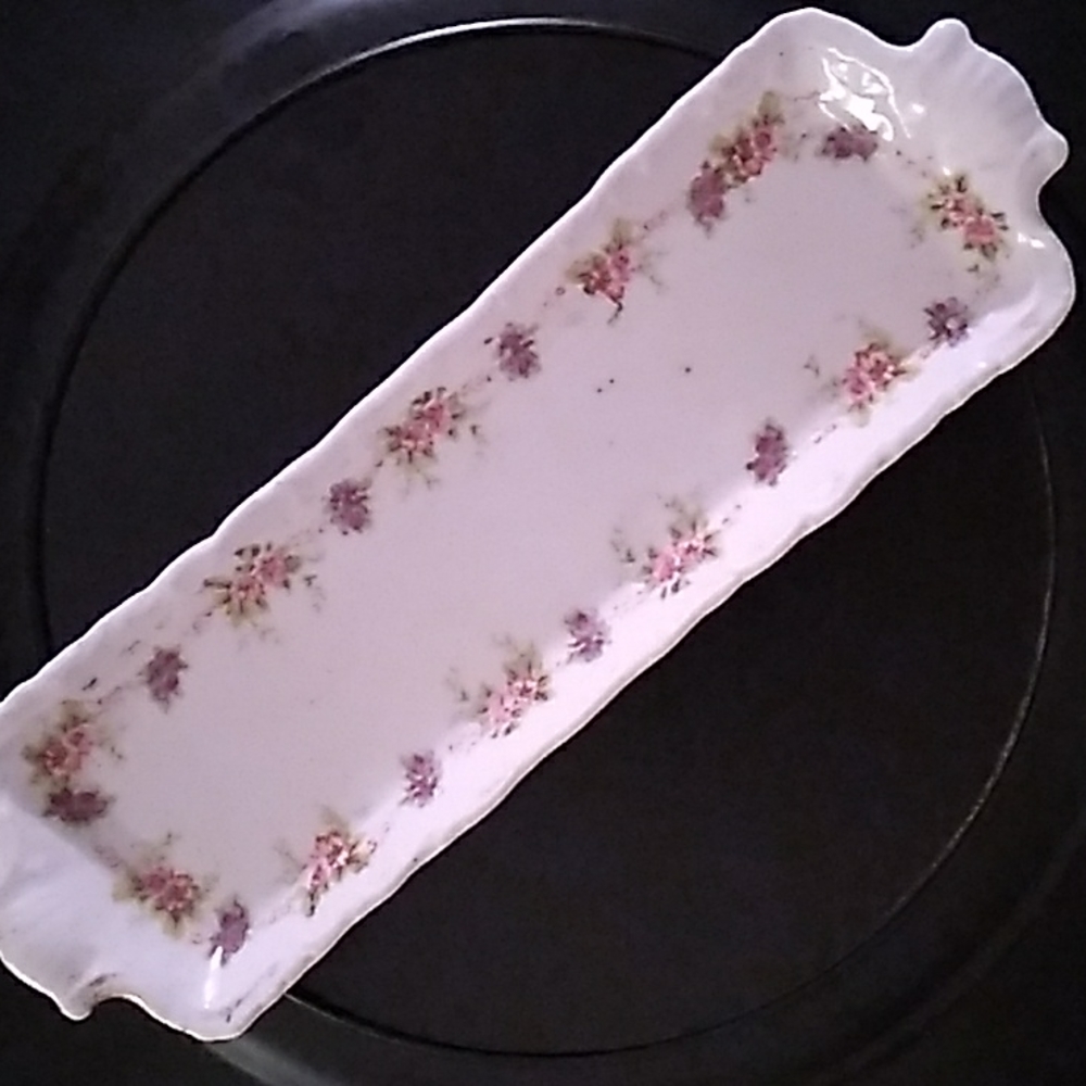TRINKET DISH VINTAGE Stamped 285 Victoria
